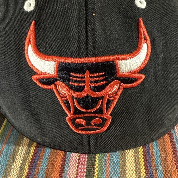 Mitchell & Ness Hardwood Classics Chicago Bulls NBA Snapback Hat Embroidered E1 - Picture 2 of 14